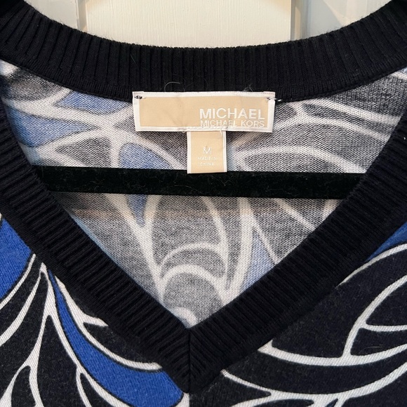 Michael Kors V-Neck Sweater - Picture 4 of 4